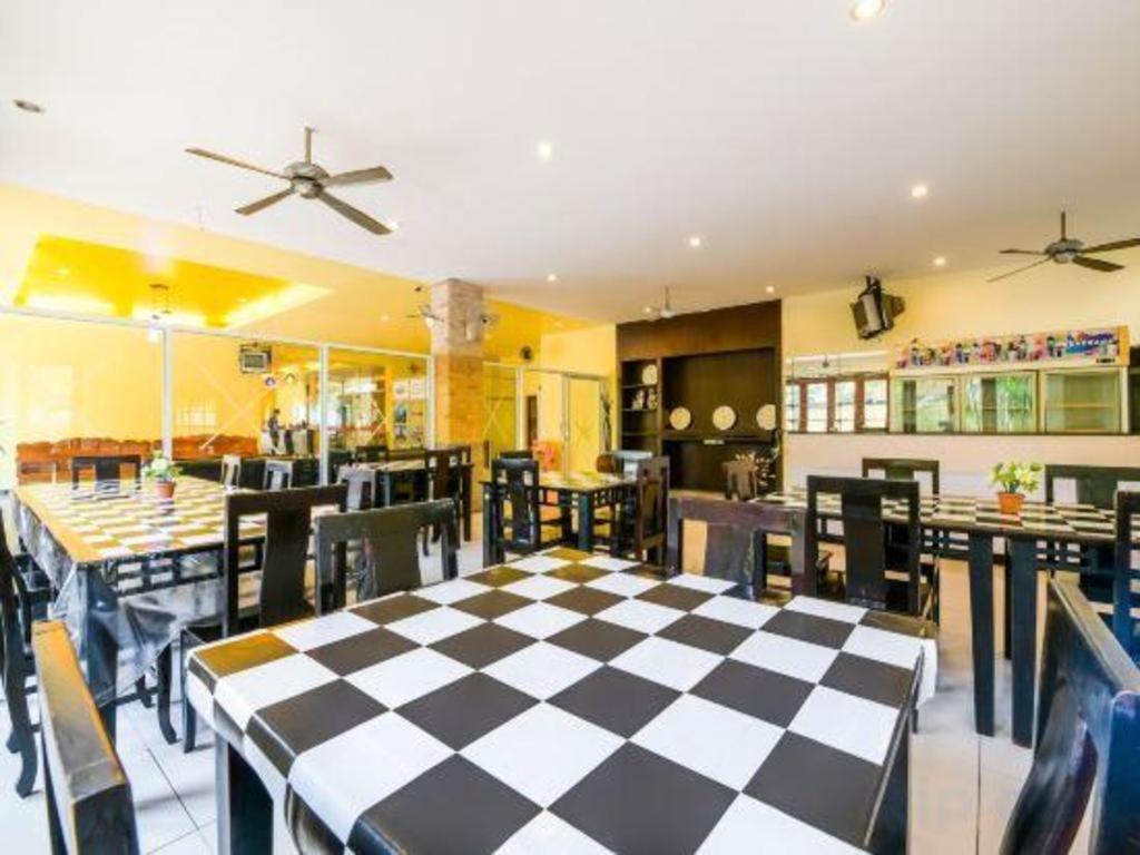 Tycoon Place Garden Pattaya Bagian luar foto