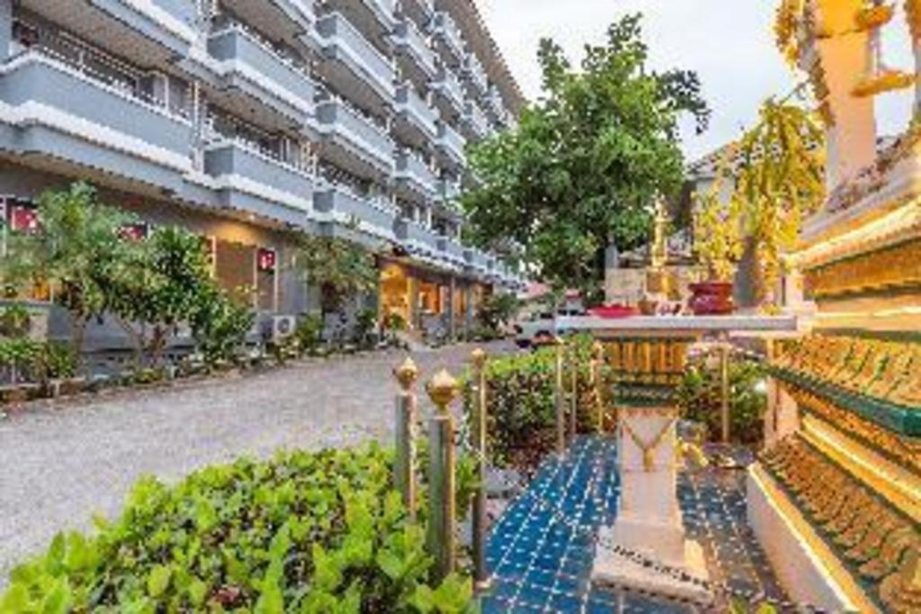 Tycoon Place Garden Pattaya Bagian luar foto