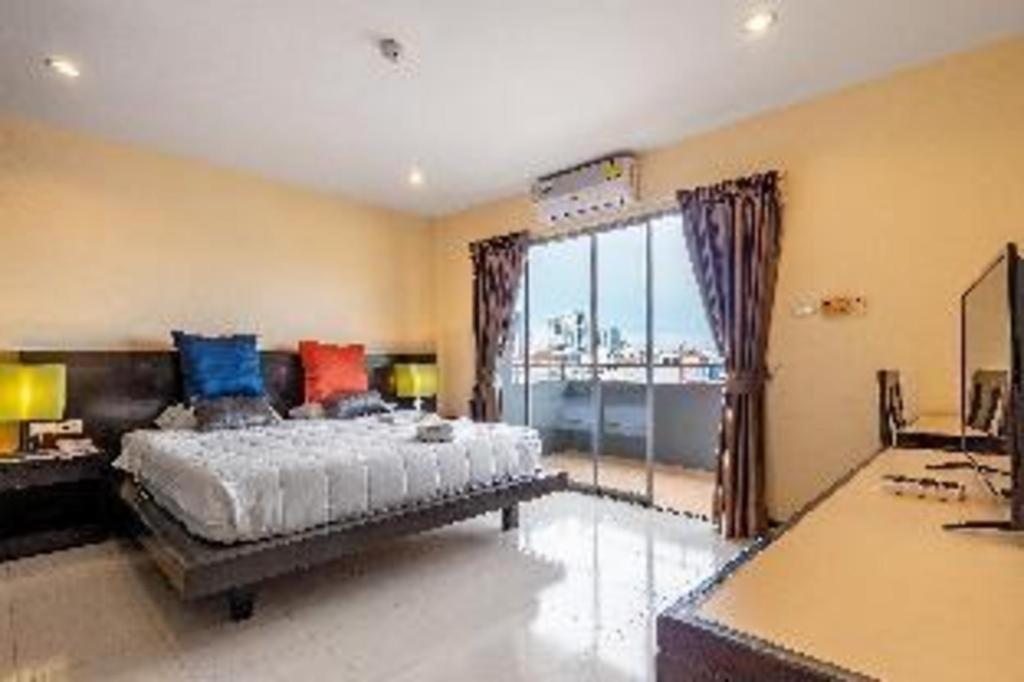 Tycoon Place Garden Pattaya Bagian luar foto