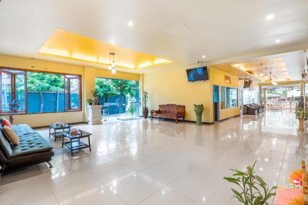 Tycoon Place Garden Pattaya Bagian luar foto